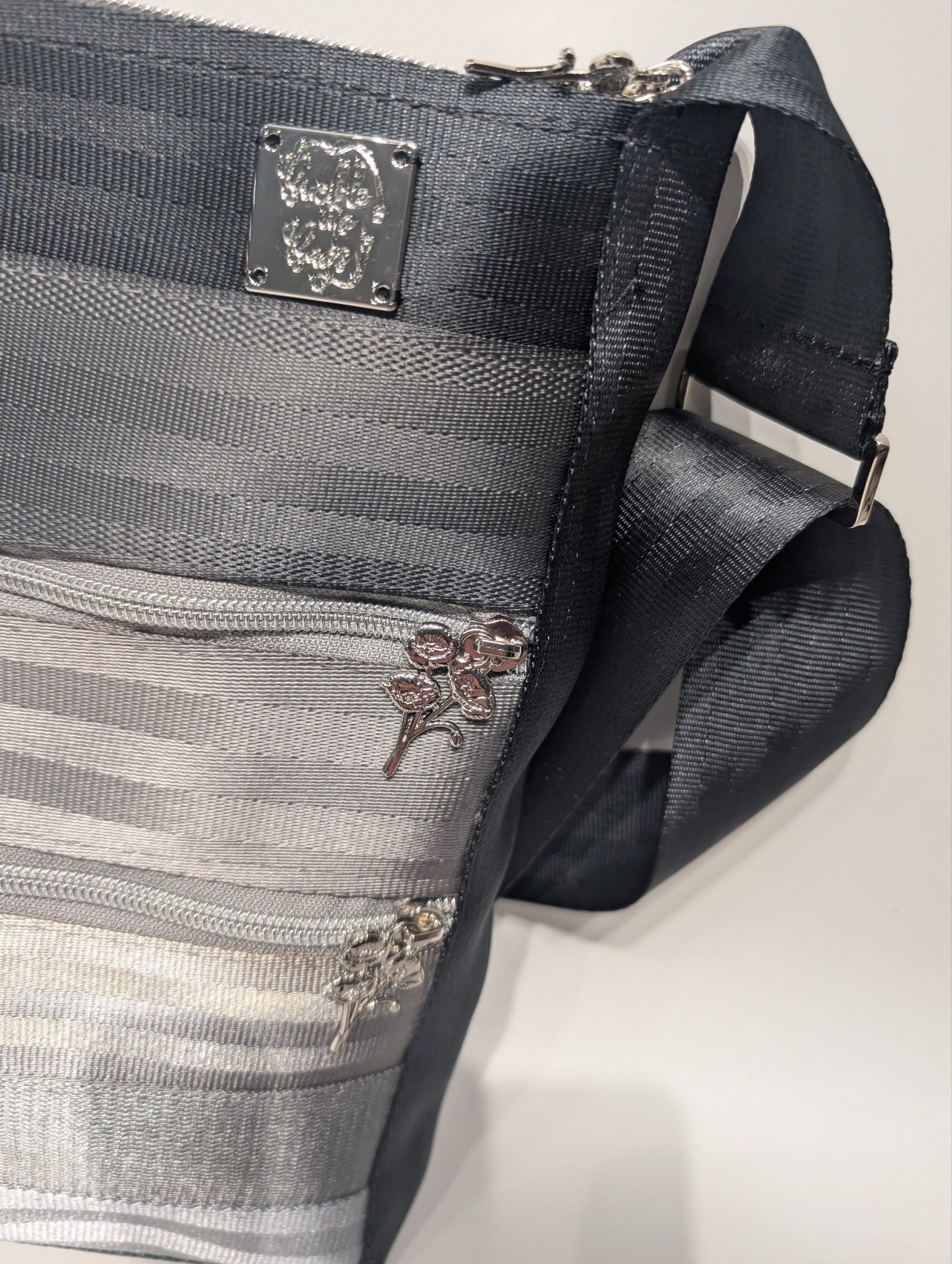 Shades of Grey Garnet Crossbody Bag - Image 7