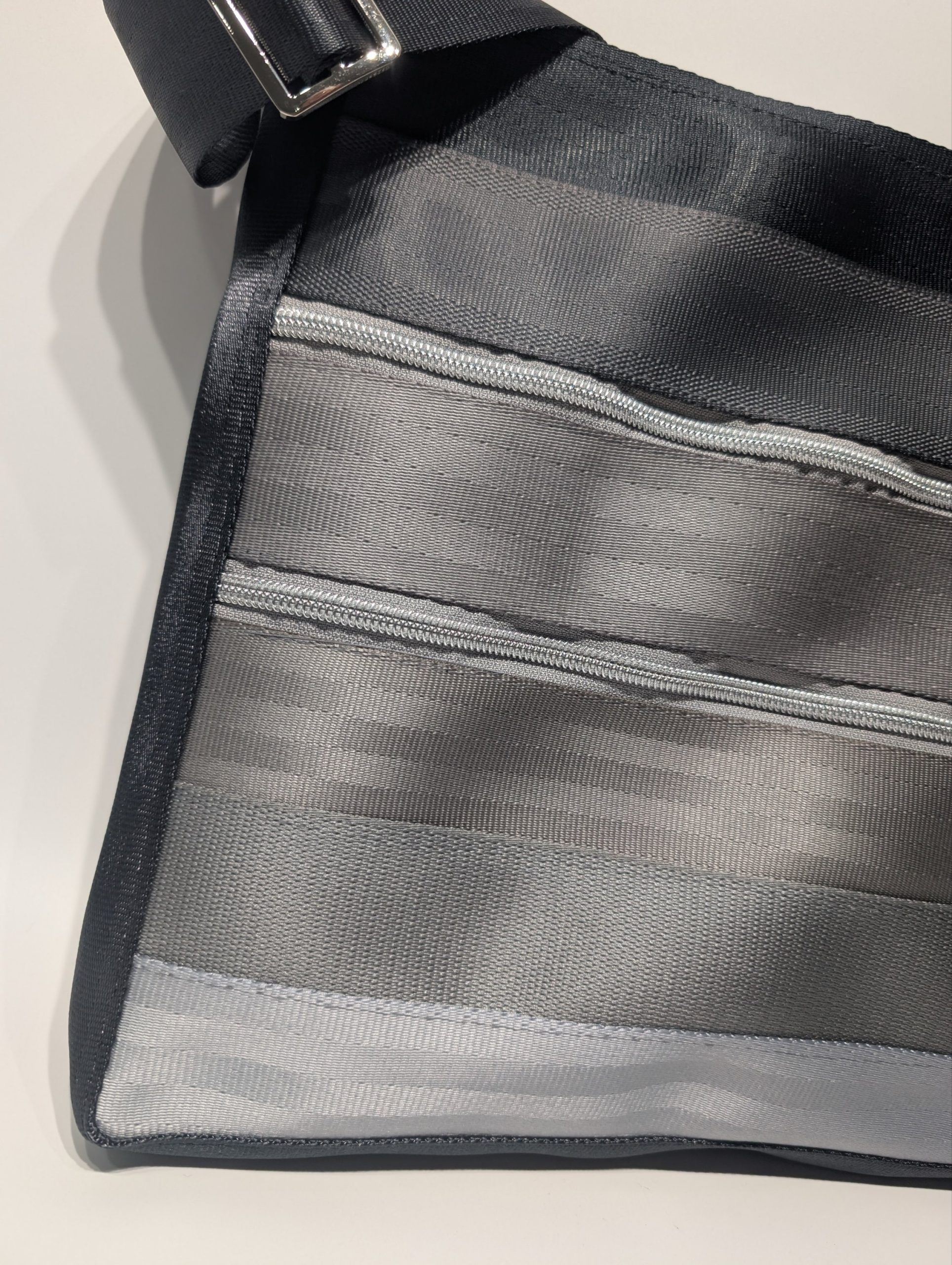 Shades of Grey Garnet Crossbody Bag - Image 4