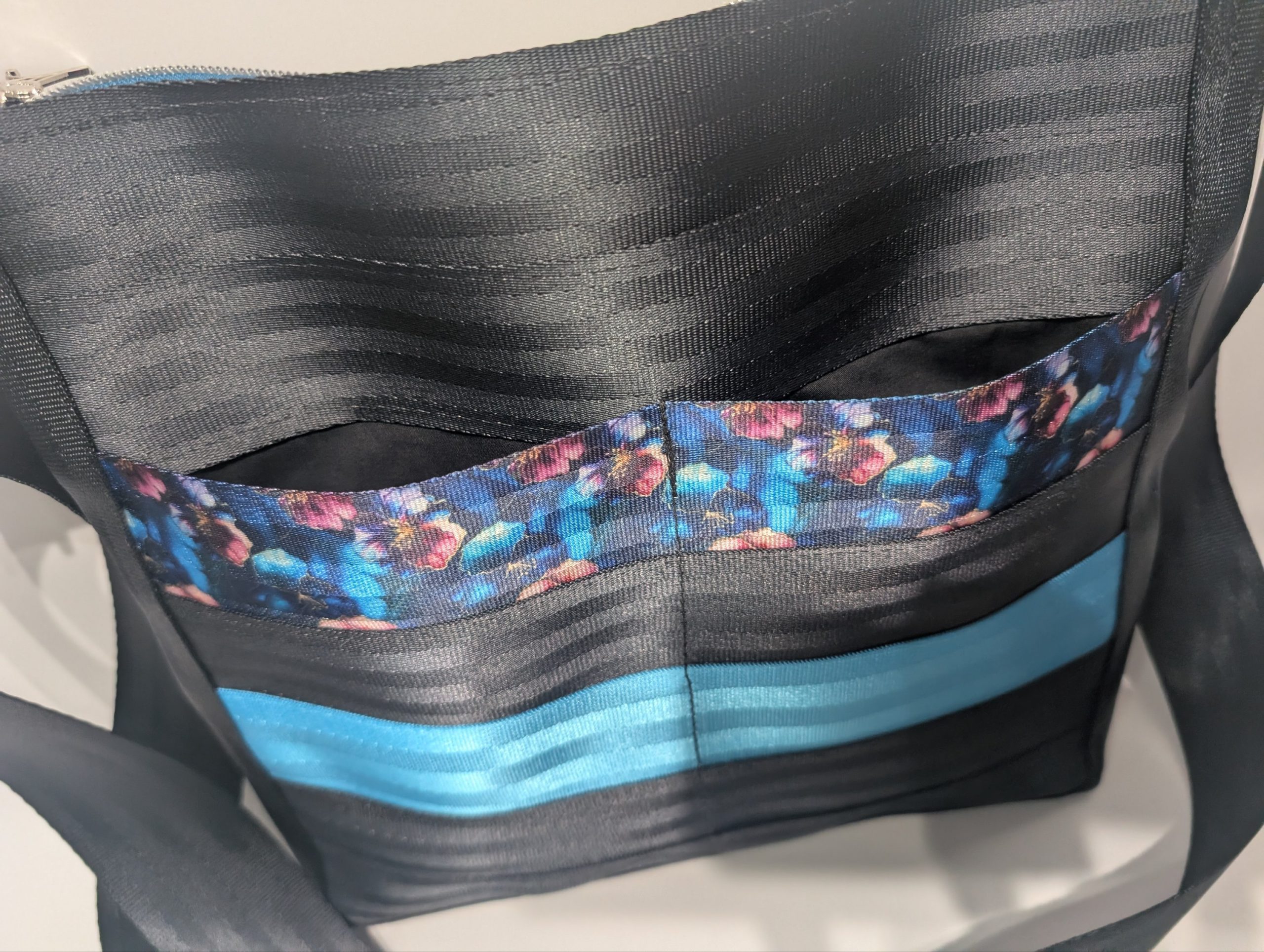 Velvet Pansy Crossbody Bag - Image 7