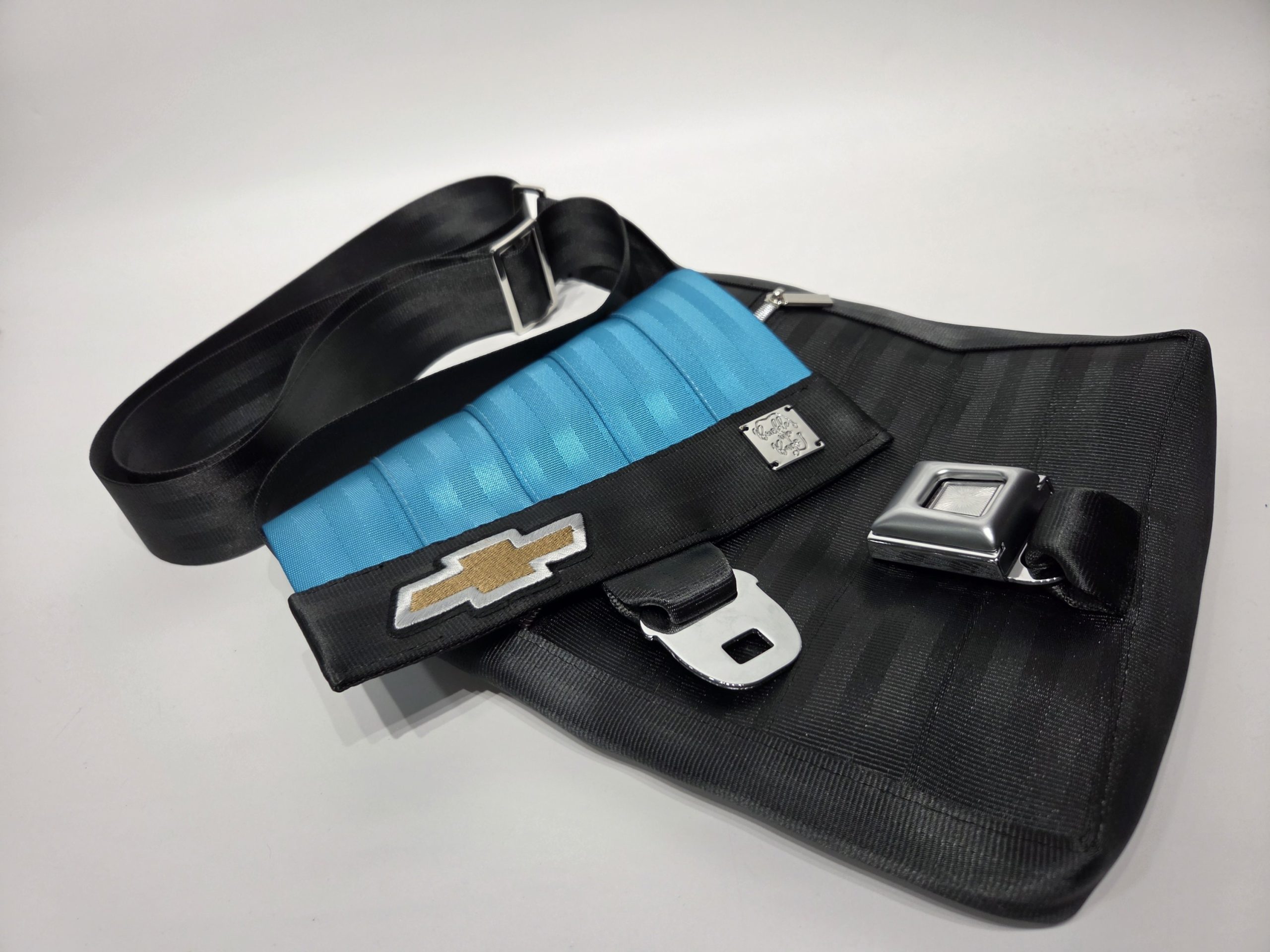Calypso Blue Chevy Aventurine Messenger - Image 2