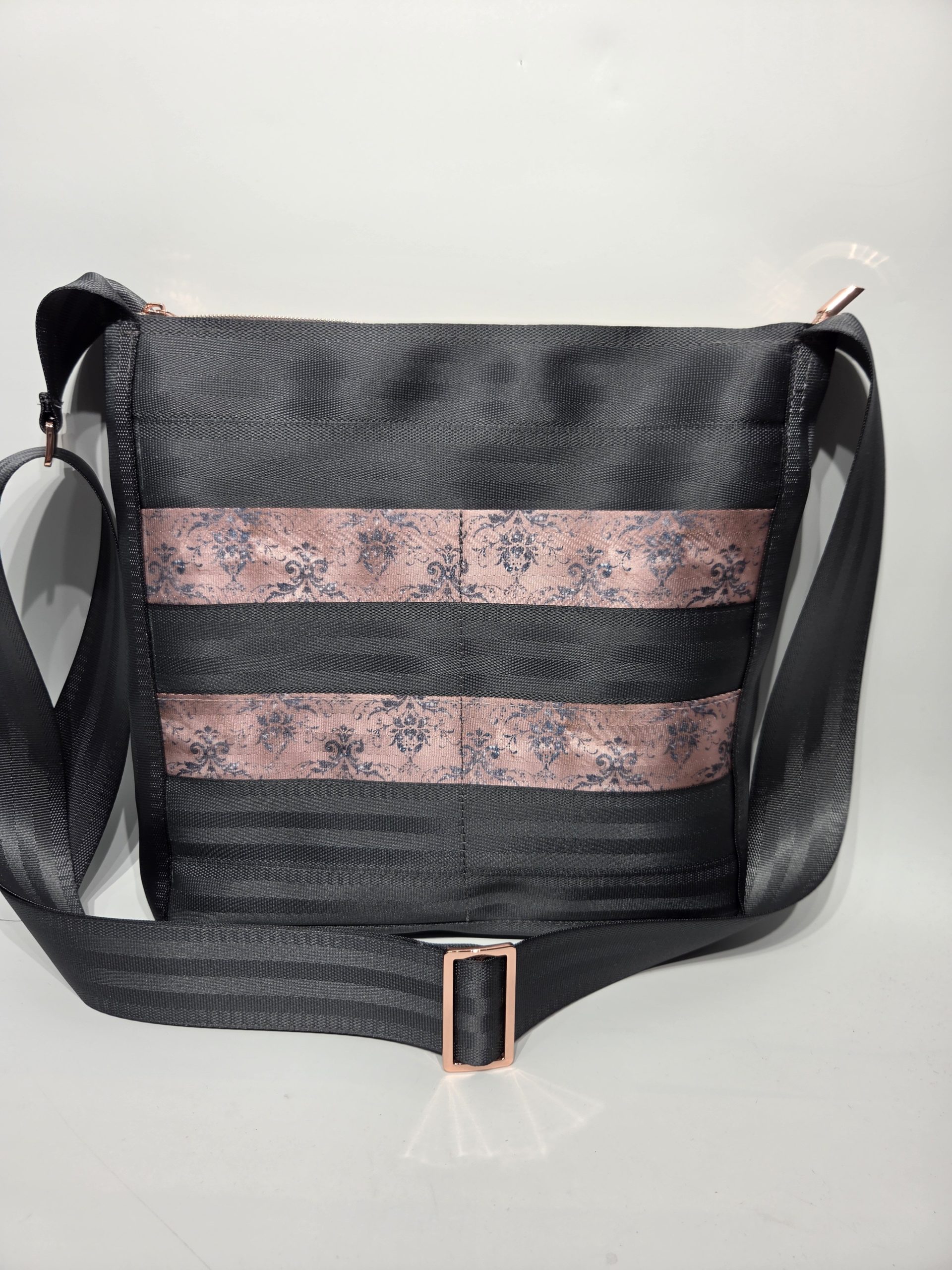 Damask Rose Garnet Crossbody Bag - Image 3