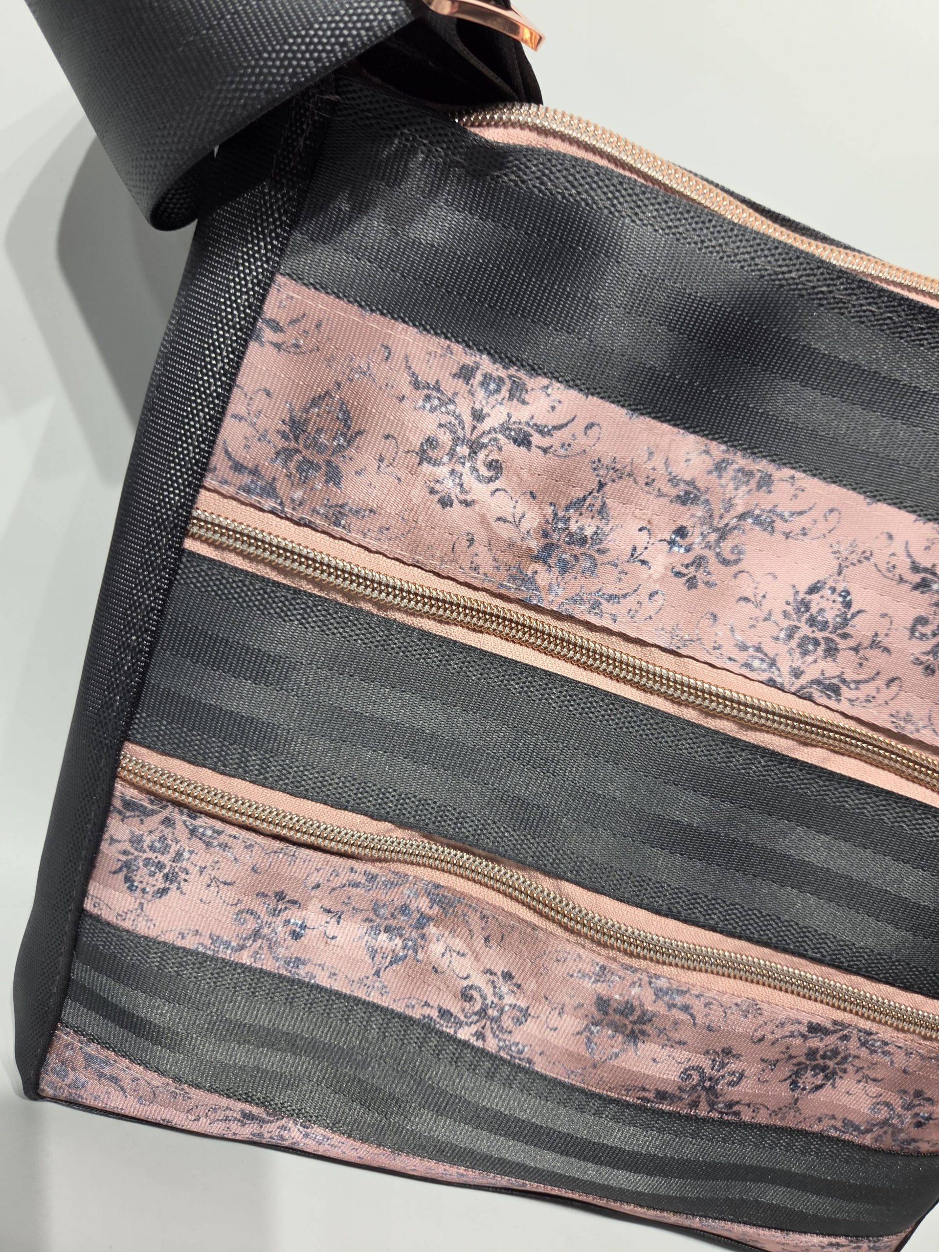 Damask Rose Garnet Crossbody Bag - Image 6